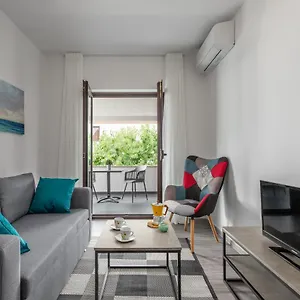https://apartments-tena-porec.in-istria.net